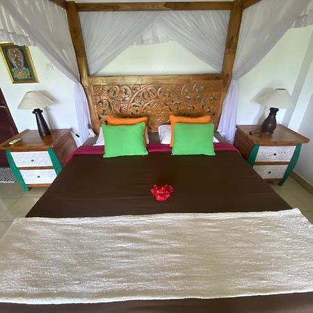 Great Mountain Views Villa Resort Selat Exterior photo