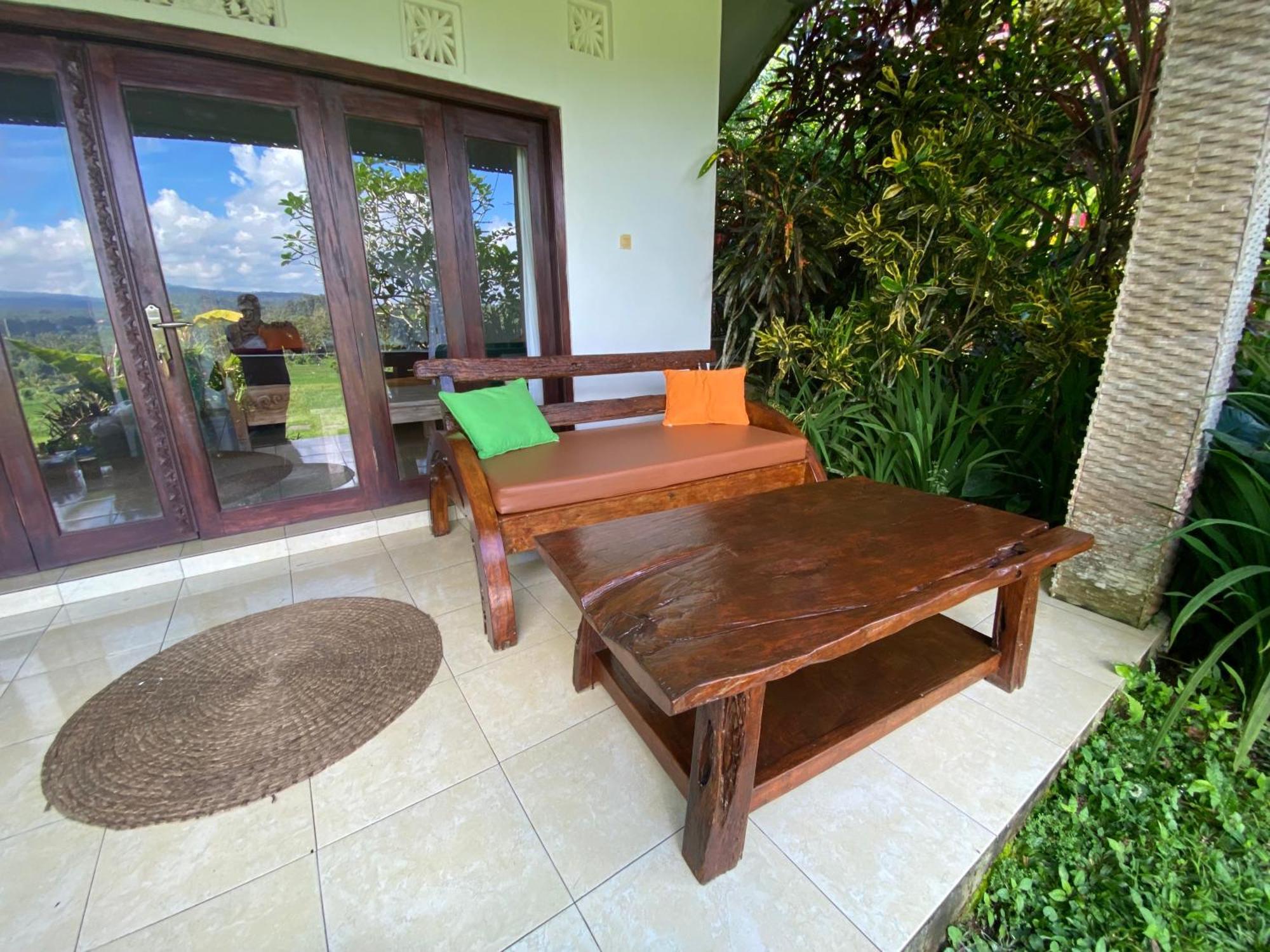 Great Mountain Views Villa Resort Selat Exterior photo